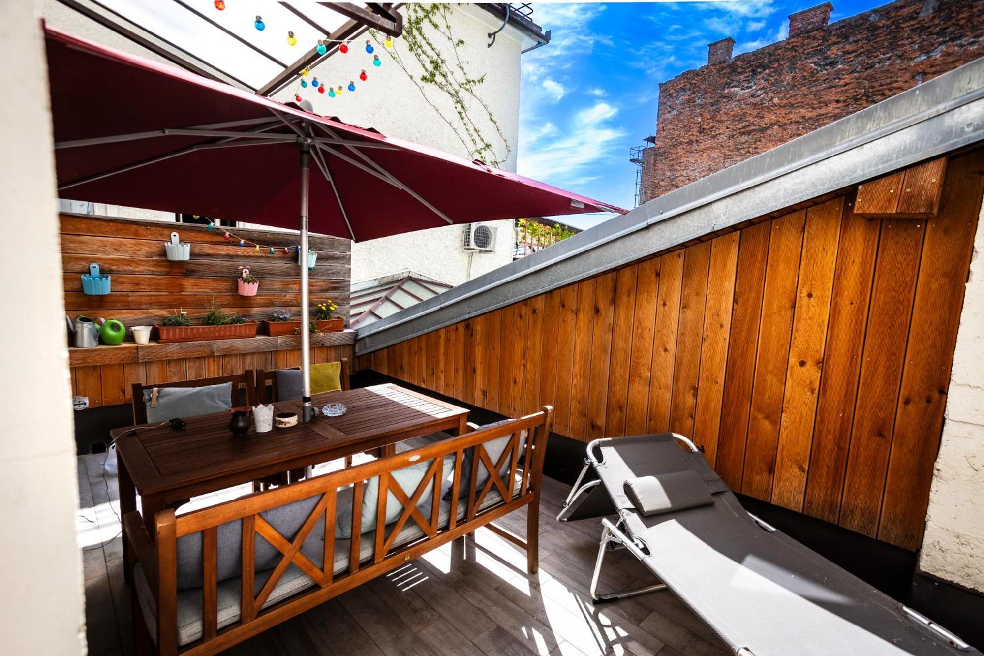 Cozy Apartment In Heart Of Maribor / Big Terrace Exterior photo